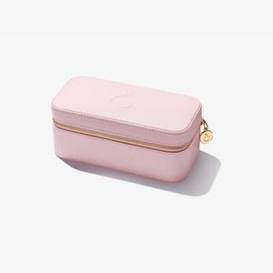 Kleine rosafarbene Schmuckbox für 39€ in Pandora