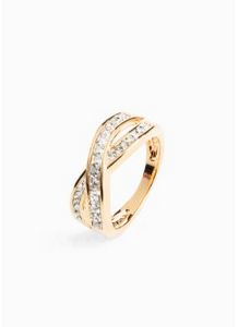 Ring veredelt mit Kristallsteinen für 27,99€ in Bonprix