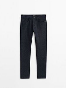Entbastete Jeans Im Relaxed-Fit – Limited Edition für 69,95€ in Massimo Dutti