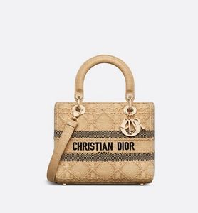 Medium Lady D-Lite Bag für 4100€ in Dior