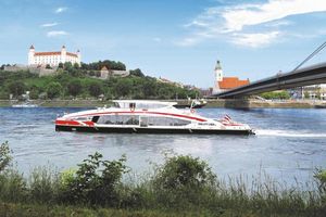 Bratislava - Twin City Liner & City-Trip für 164€ in Hofer Reisen